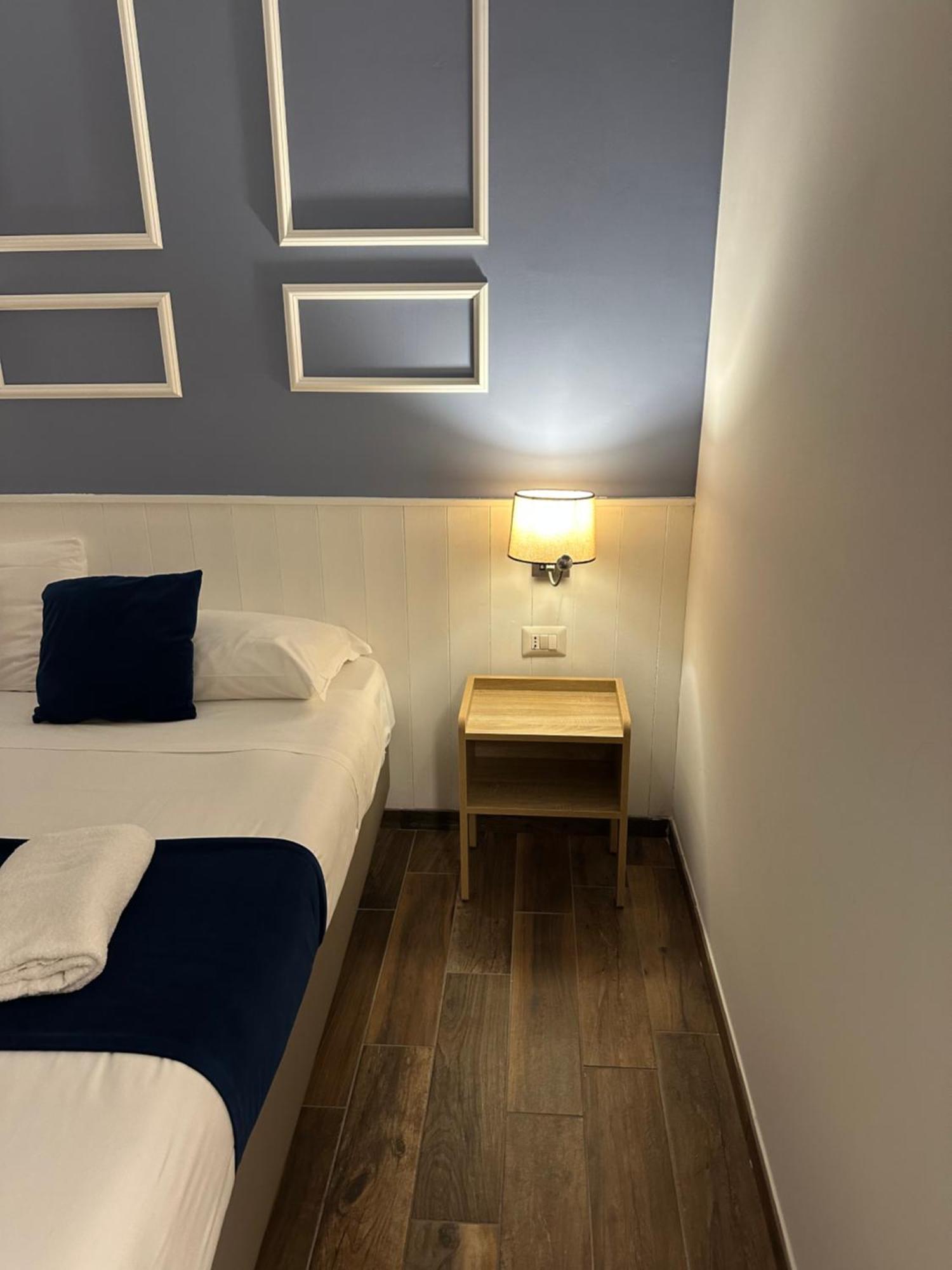 Hotiday Room Collection - Napoli Botanique Экстерьер фото