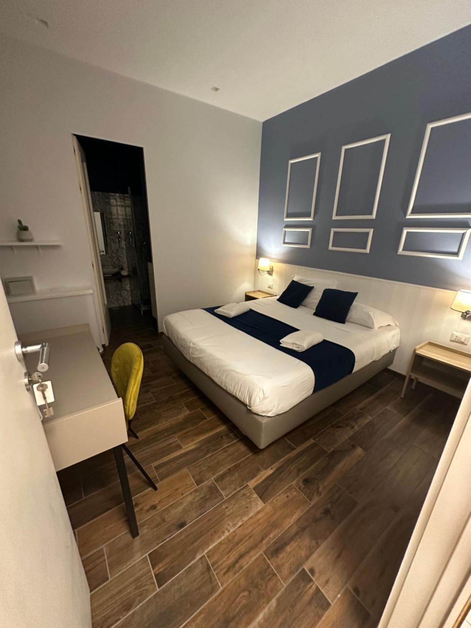 Hotiday Room Collection - Napoli Botanique Экстерьер фото